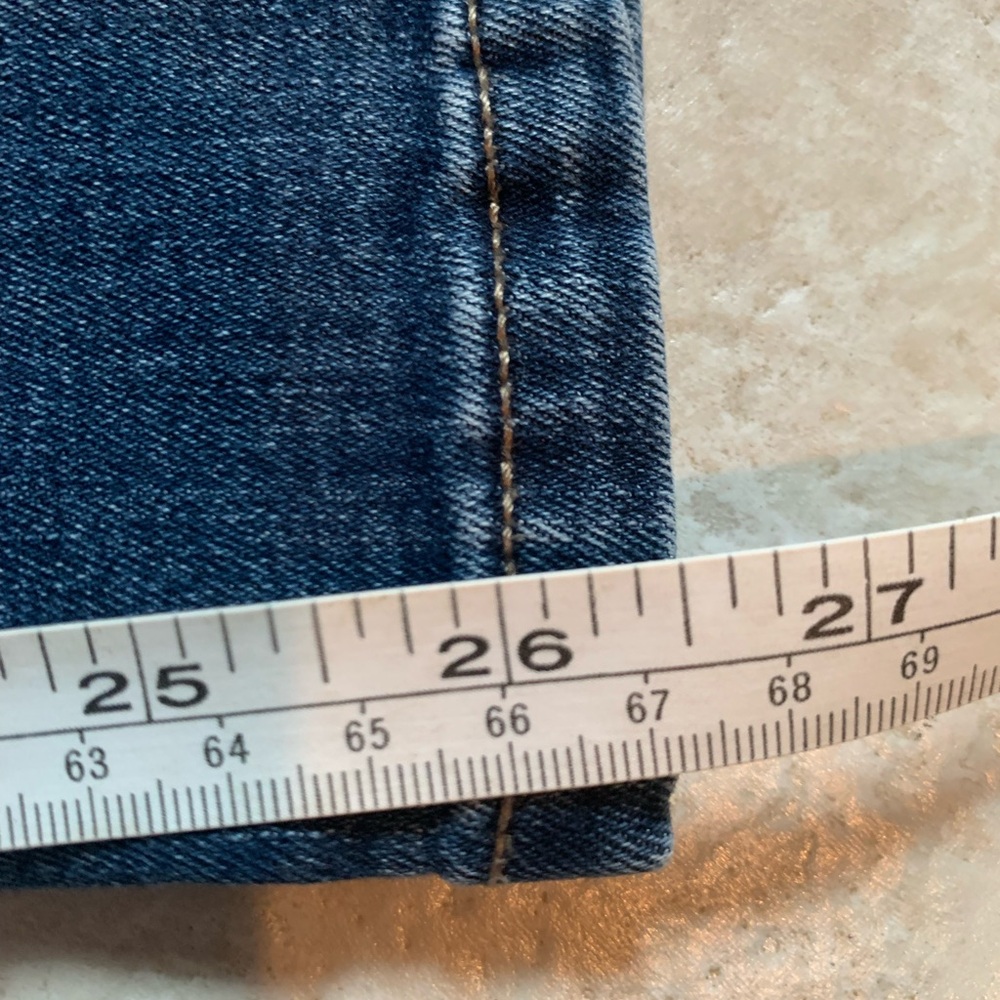 Banana Republic skinny jeans. Size 29/8. - Picture 8 of 8